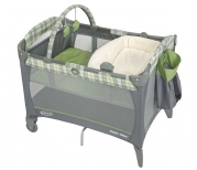Graco Pack 'N Play Playard with Reversible Napper and Changer, Roman