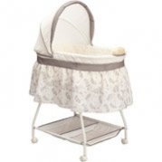 Delta Children's Products Sweet Beginnings Bassinet, Falling Leaves