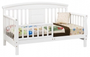 DaVinci Elizabeth II Convertible Toddler Bed in White