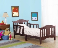Orbelle The Orbelle Contemporary Toddler Bed in Cherry