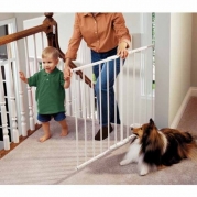 Kidco Safeway Gate, Top of Stairs Gate, White