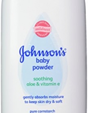 Johnson's Baby Powder, Pure Cornstarch, Aloe & Vitamin E, 22 Ounce (Pack of 2)