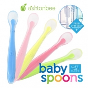 Baby Spoons by Ashtonbee (5-Pieces) with Oral Massager - Soft & Safe Silicone Material, for First Stage Babies, Designed to Start Feeding Solids to Infants, Get Only the Best for Your Child!